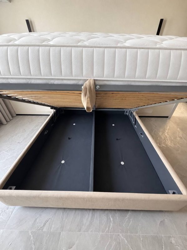Ліжко м’яке Mia \ Мія